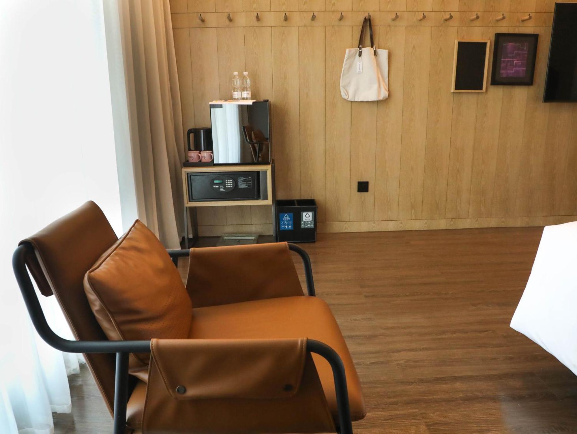ホテル Moxy Shenzhen North Station エクステリア 写真